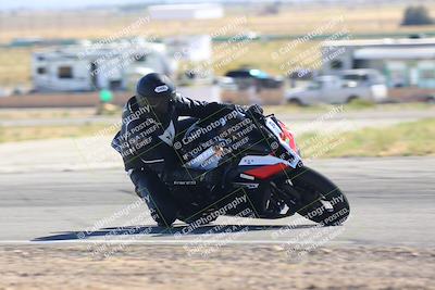 media/Oct-14-2023-TrackXperience (Sat) [[0517685739]]/Level 3/session 5 turn 12/